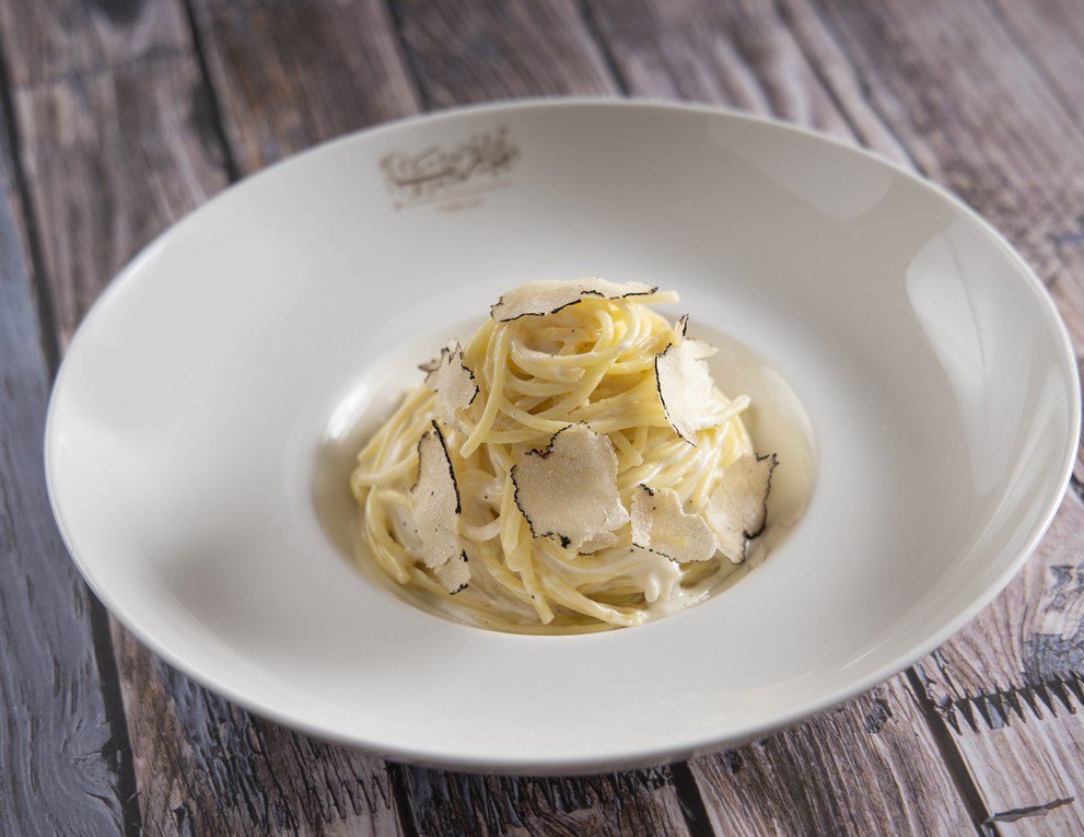 Fine dining photography by A2Z Digital, Dubai